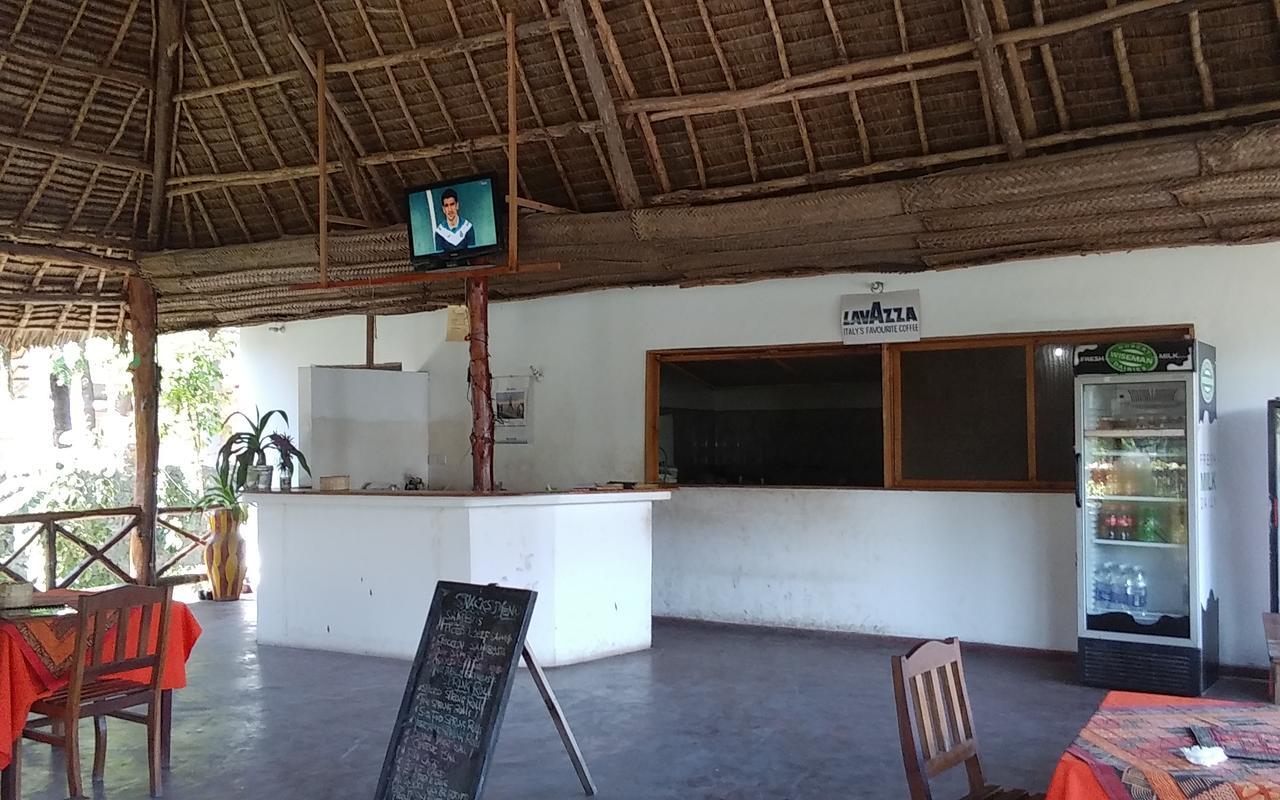 Kivulini Lodge And Restaurant Nungwi Bagian luar foto